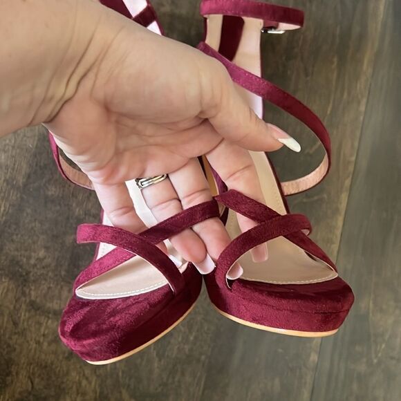 Alegra K Round Toe Strappy Platform Stiletto Heel Sandals - Picture 10 of 14